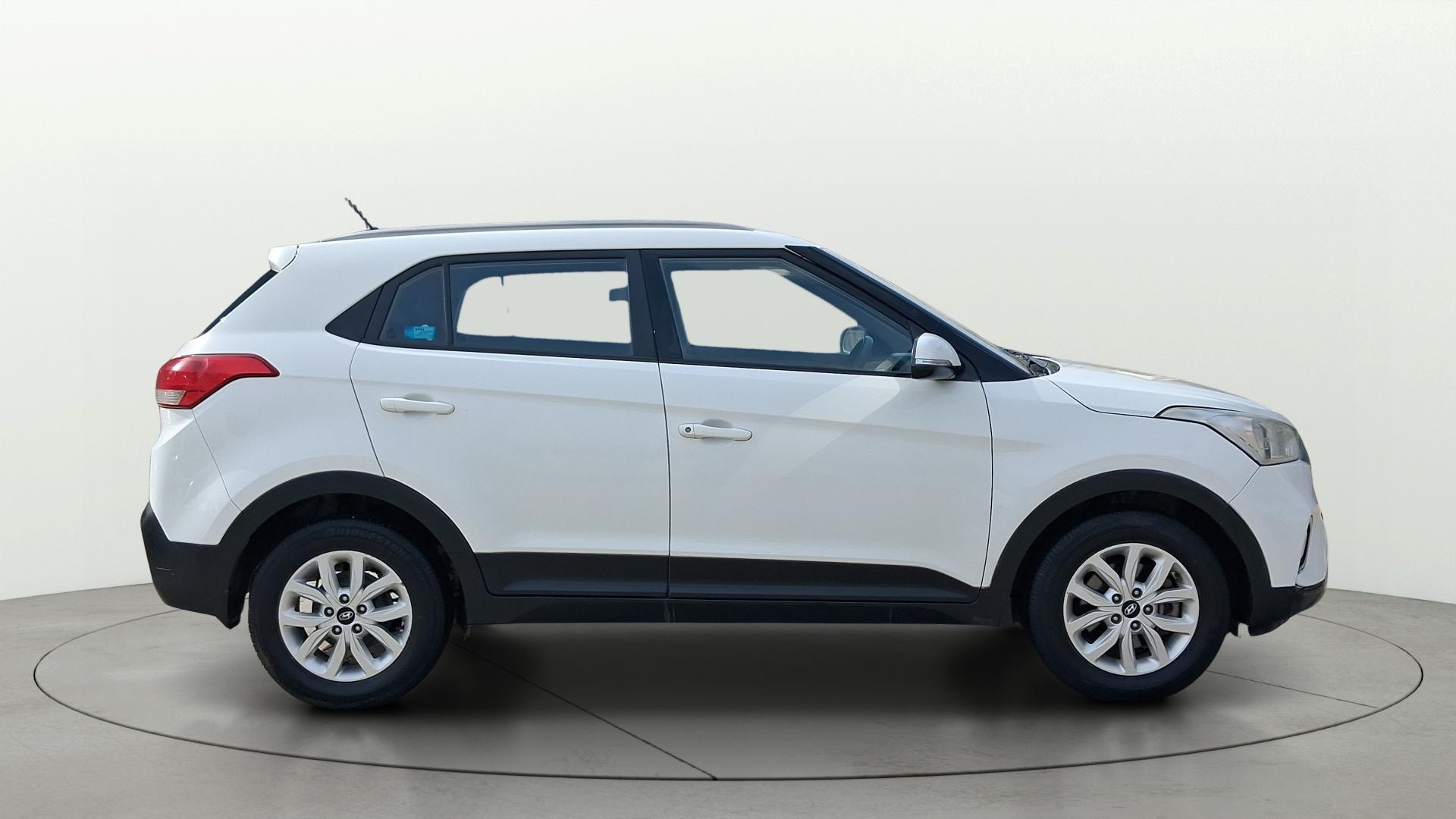 View 2019 Hyundai Creta 1.4 E Diesel Image 8 Used 2019 Hyundai Creta 1.4 E Diesel Image 8