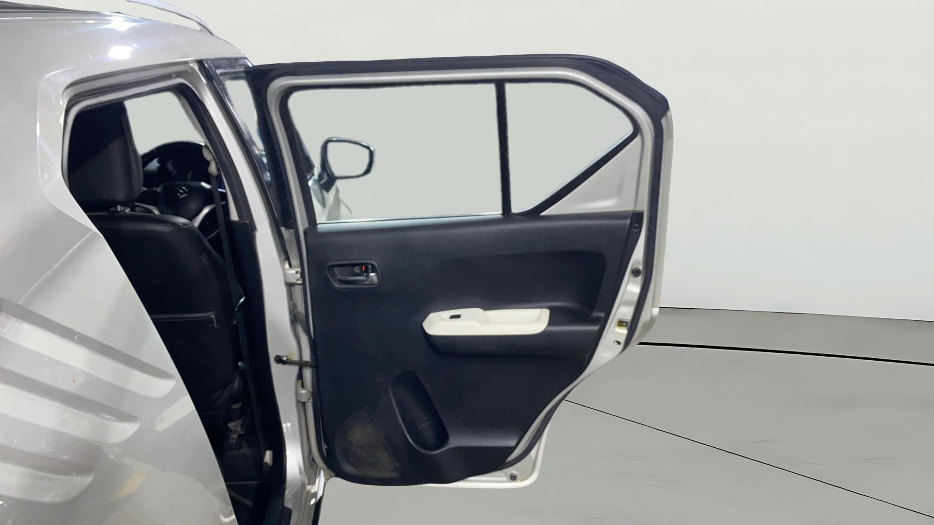 View 2021 Maruti Suzuki 1000 Base Variant Image 7 Used 2021 Maruti Suzuki 1000 Base Variant Image 7