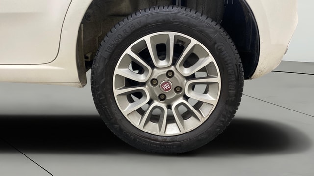 View Fiat Punto Evo Image 11 Used Fiat Punto Evo Image 11