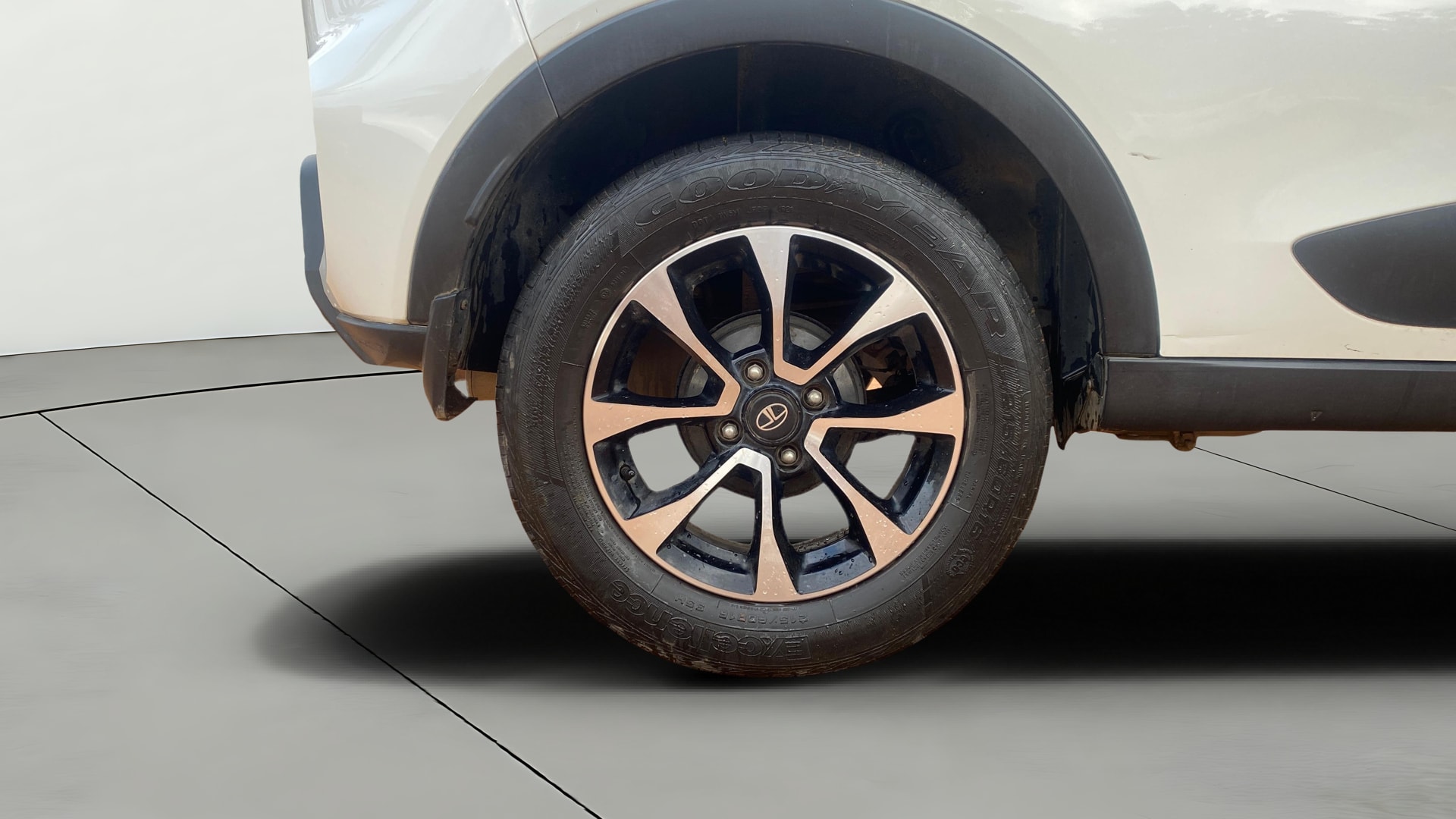 View 2021 Tata Nexon Revotron XE Image 34 Used 2021 Tata Nexon Revotron XE Image 34