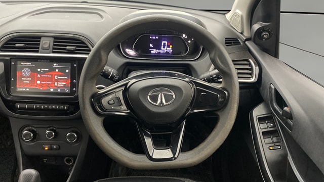 View Tata Tiago NRG Image 20 Used Tata Tiago NRG Image 20