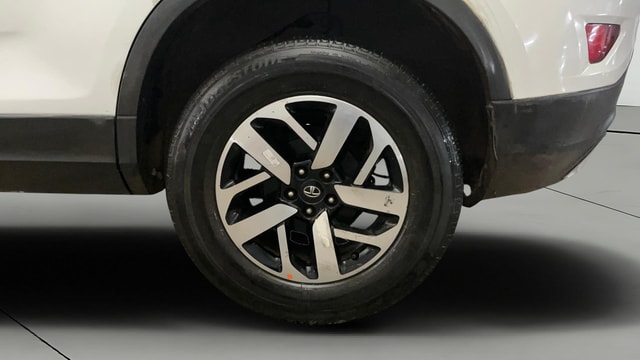 View Tata Harrier Image 12 Used Tata Harrier Image 12