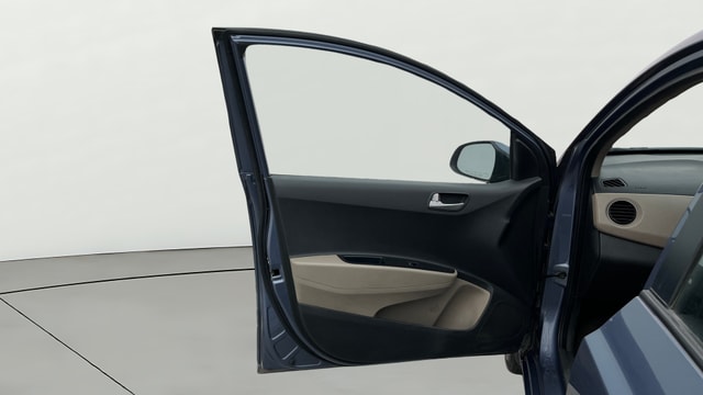 View Hyundai Xcent Image 31 Used Hyundai Xcent Image 31