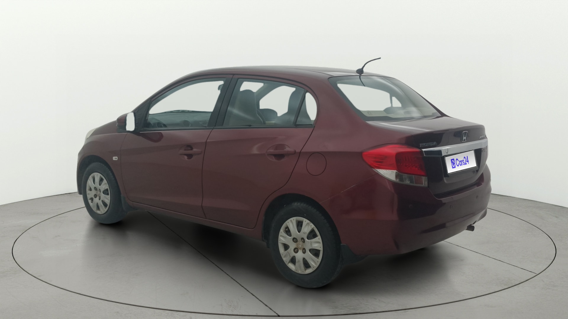 View 2015 Honda Amaze E MT Petrol BS IV Image 2 Used 2015 Honda Amaze E MT Petrol BS IV Image 2