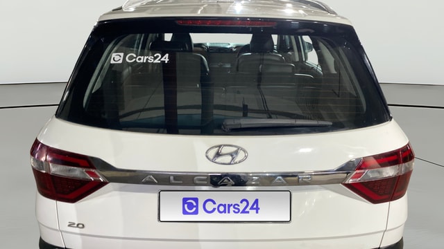 View Hyundai Alcazar Image 4 Used Hyundai Alcazar Image 4