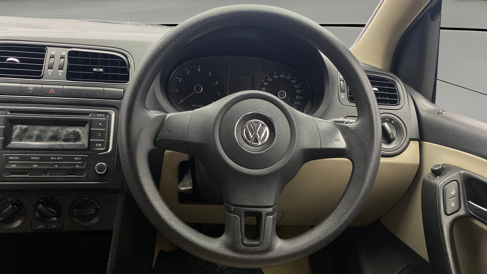 Used 2013 Volkswagen Polo Used 2013 Volkswagen Polo