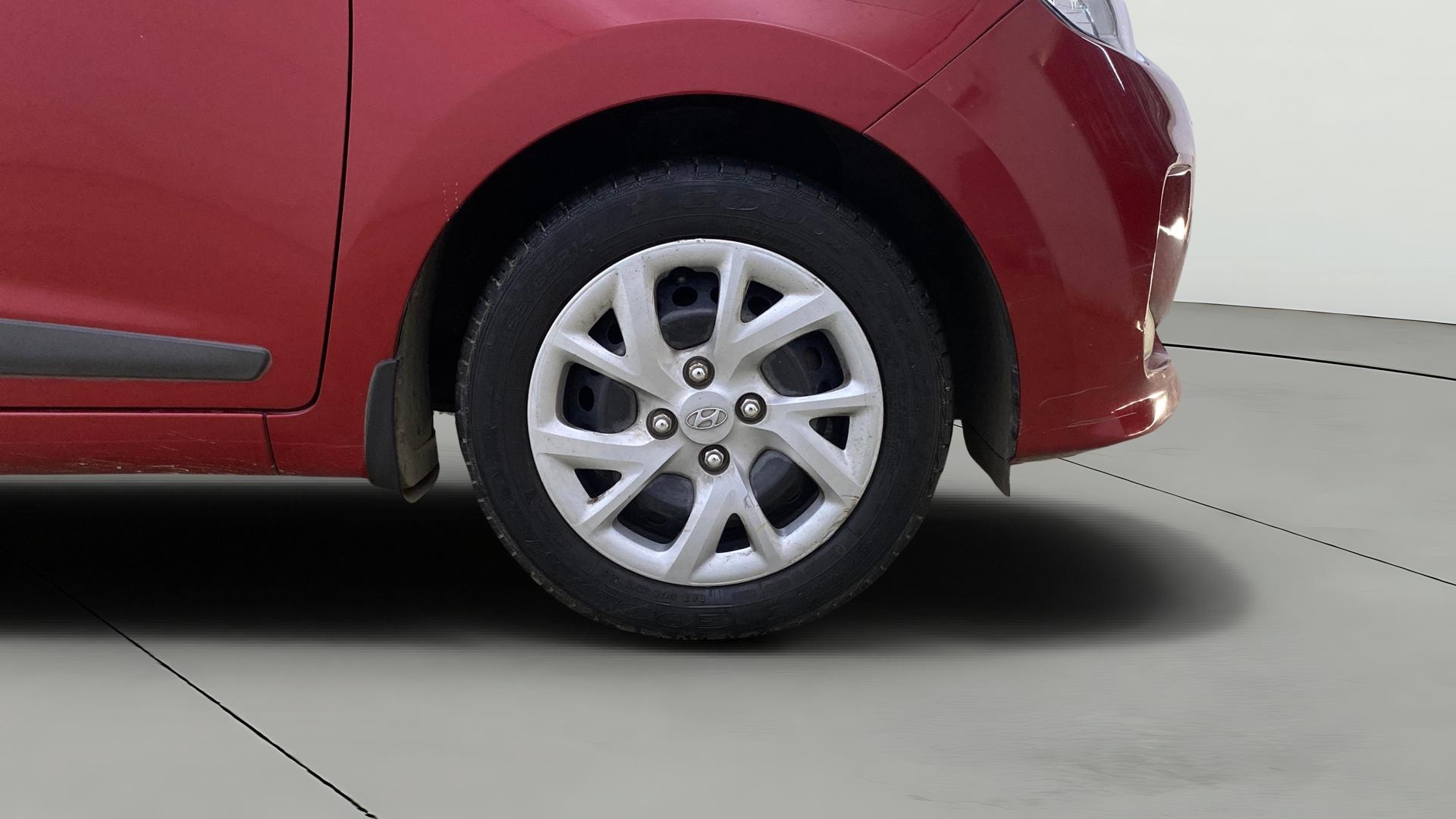View 2019 Hyundai Grand i10 1.2 Magna Petrol AT Image 39 Used 2019 Hyundai Grand i10 1.2 Magna Petrol AT Image 39