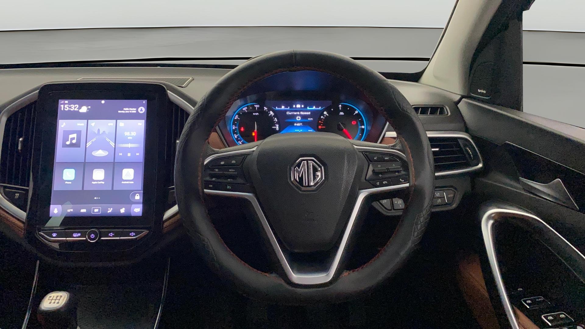 View 2022 MG Hector Plus Sharp Turbo 6 Seater Diesel Image 14 Used 2022 MG Hector Plus Sharp Turbo 6 Seater Diesel Image 14