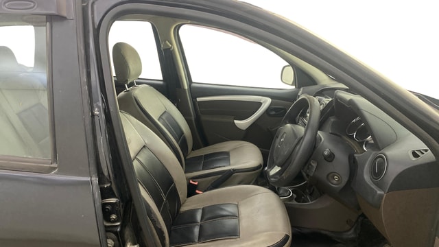View Renault Duster Image 25 Used Renault Duster Image 25