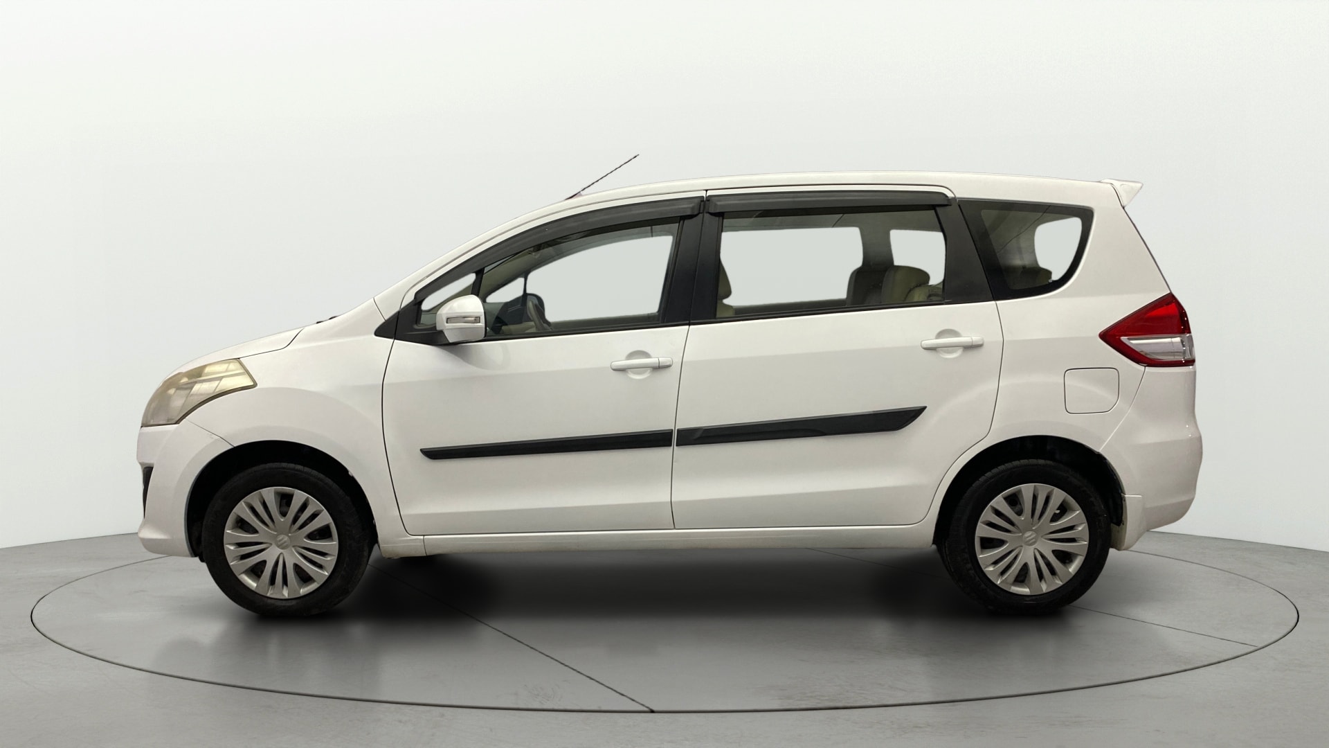 View 2015 Maruti Suzuki 1000 Base Variant Image 5 Used 2015 Maruti Suzuki 1000 Base Variant Image 5
