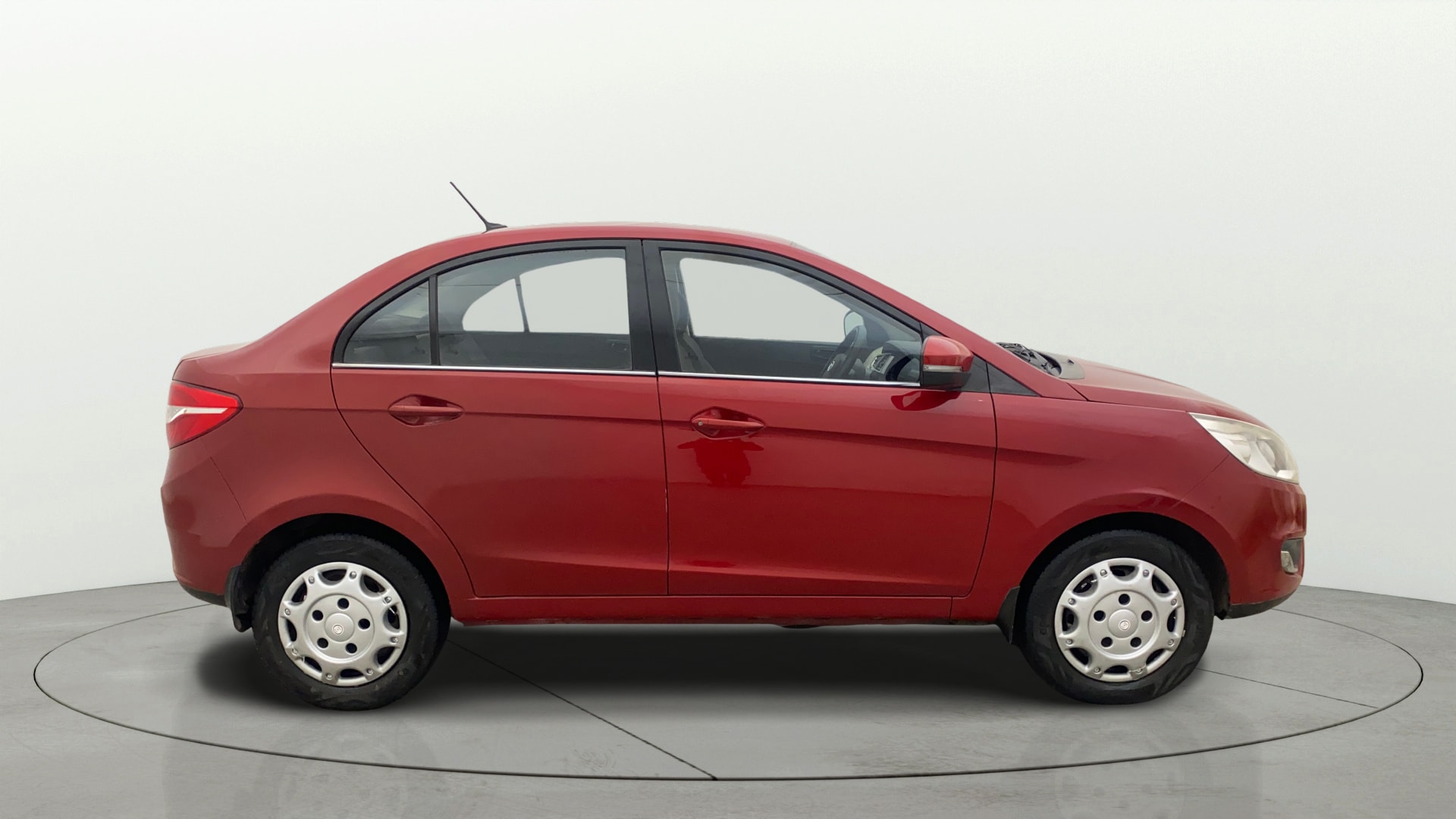 View 2015 Tata Zest XMS Diesel Image 8 Used 2015 Tata Zest XMS Diesel Image 8