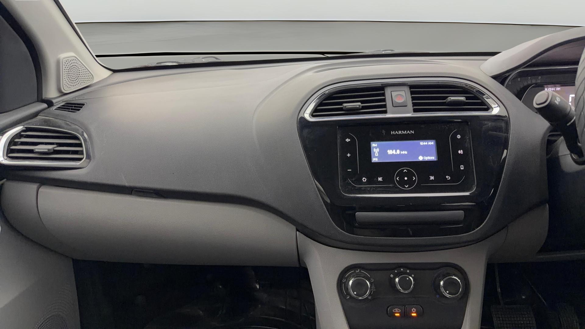 View 2022 Tata Tiago Revotorq XB Image 17 Used 2022 Tata Tiago Revotorq XB Image 17