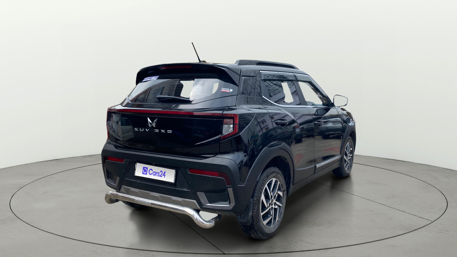 View 2024 Mahindra XUV 3XO AX5 1.2 L TCMPFi Image 45 Used 2024 Mahindra XUV 3XO AX5 1.2 L TCMPFi Image 45