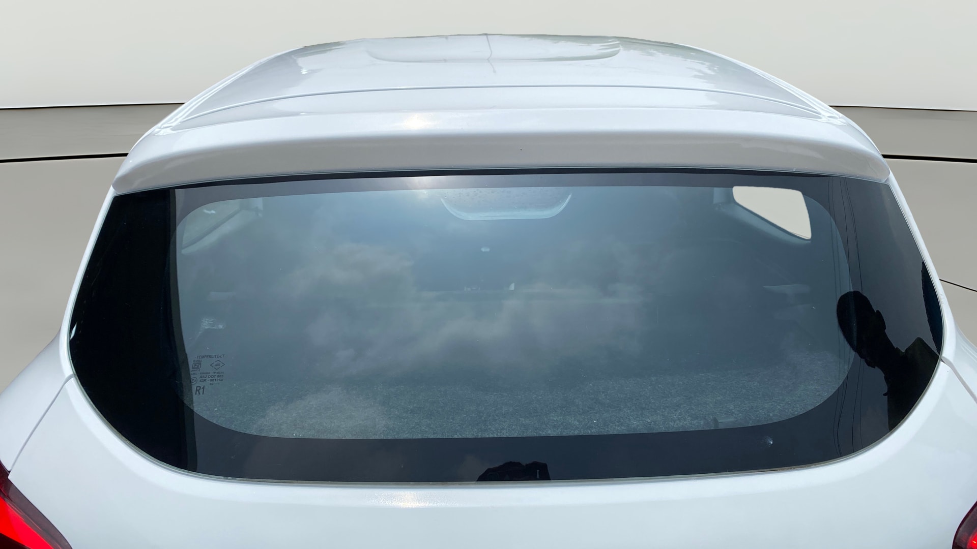 View 2016 Renault Kwid RXT 1.0 Image 4 Used 2016 Renault Kwid RXT 1.0 Image 4
