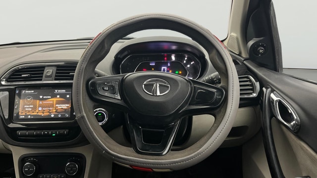 View Tata Tigor Image 12 Used Tata Tigor Image 12