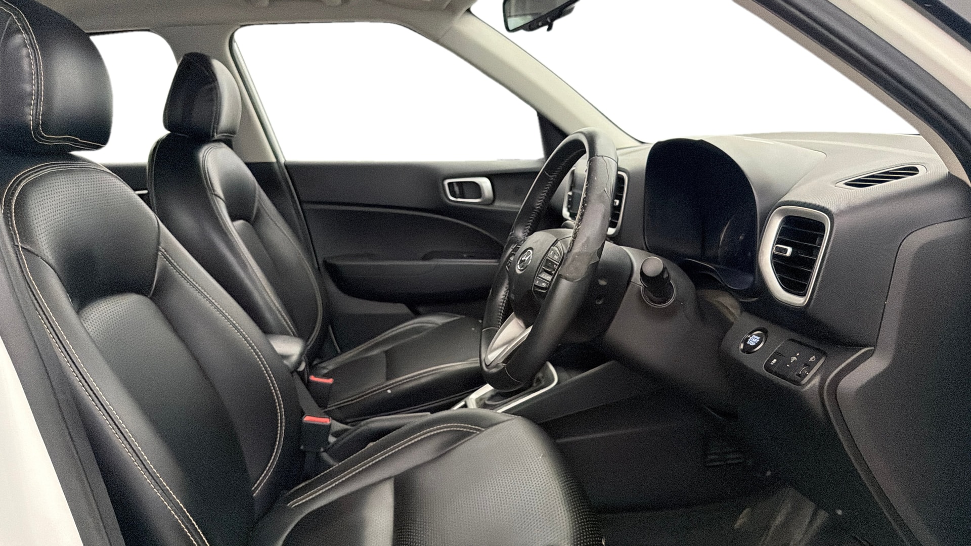View 2020 Hyundai Venue SX Plus 1.0 Petrol AT Image 18 Used 2020 Hyundai Venue SX Plus 1.0 Petrol AT Image 18