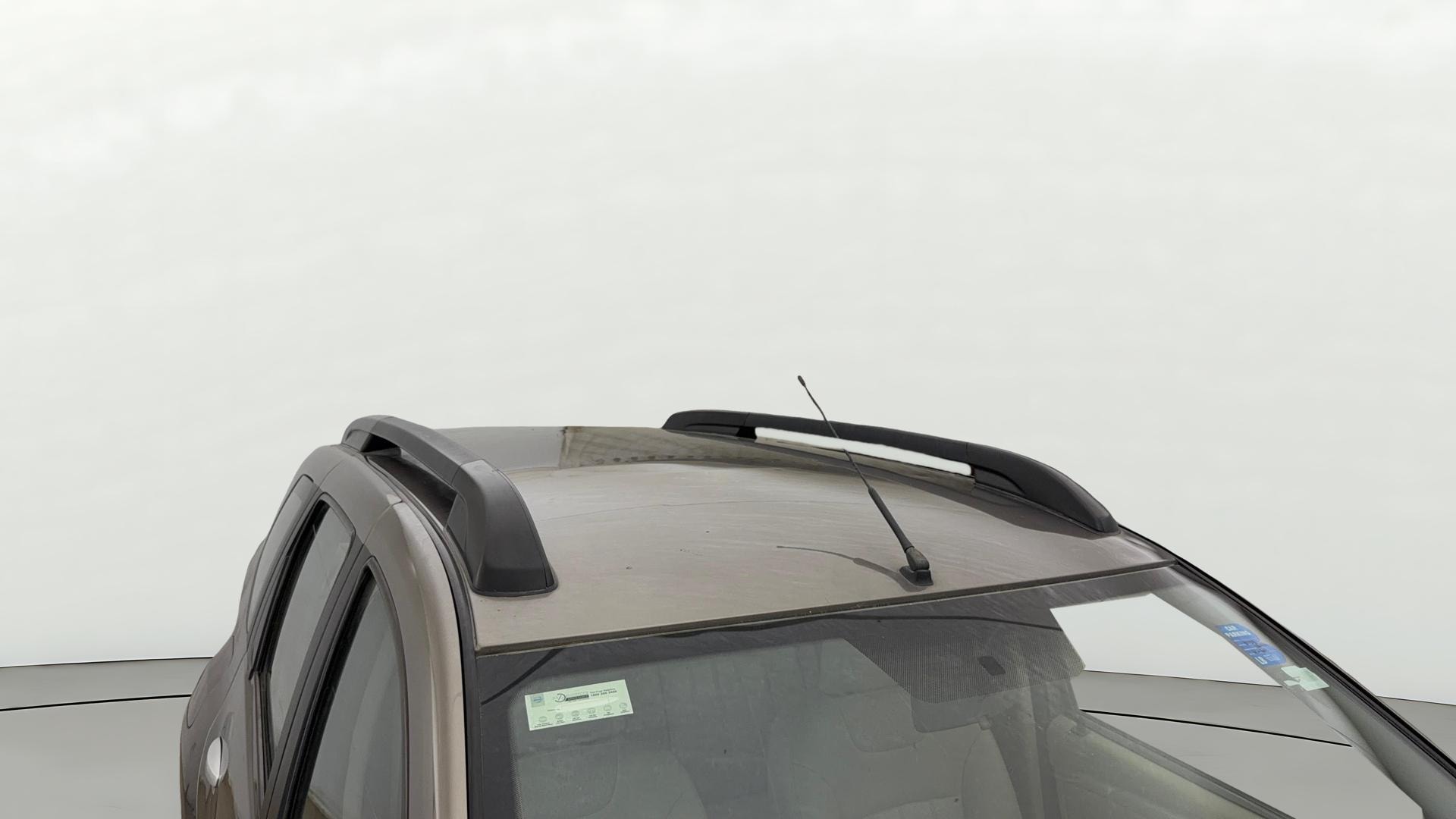 View 2016 Nissan Terrano XL P Image 6 Used 2016 Nissan Terrano XL P Image 6