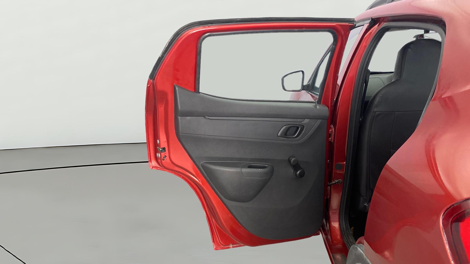 View 2015 Renault Kwid RXE Image 22 Used 2015 Renault Kwid RXE Image 22