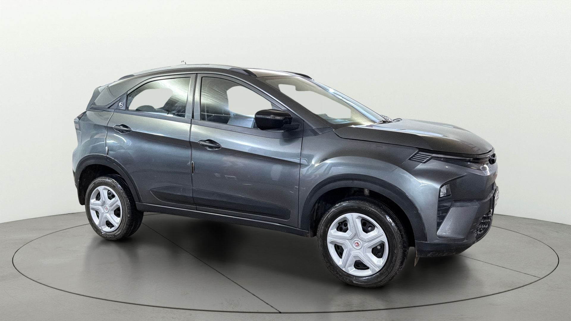 View 2024 Tata Nexon Revotron XE Image 21 Used 2024 Tata Nexon Revotron XE Image 21