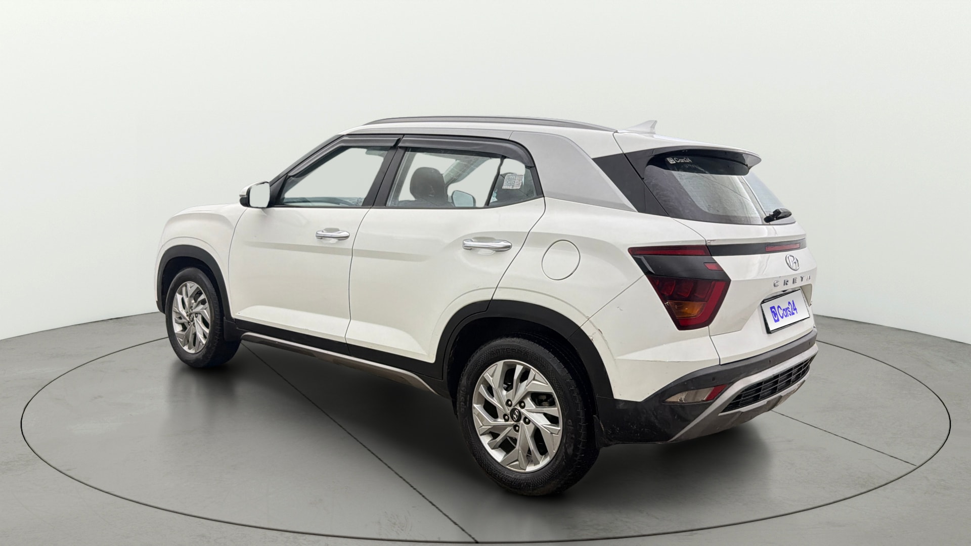 View 2022 Hyundai Creta SX MT Diesel Image 2 Used 2022 Hyundai Creta SX MT Diesel Image 2