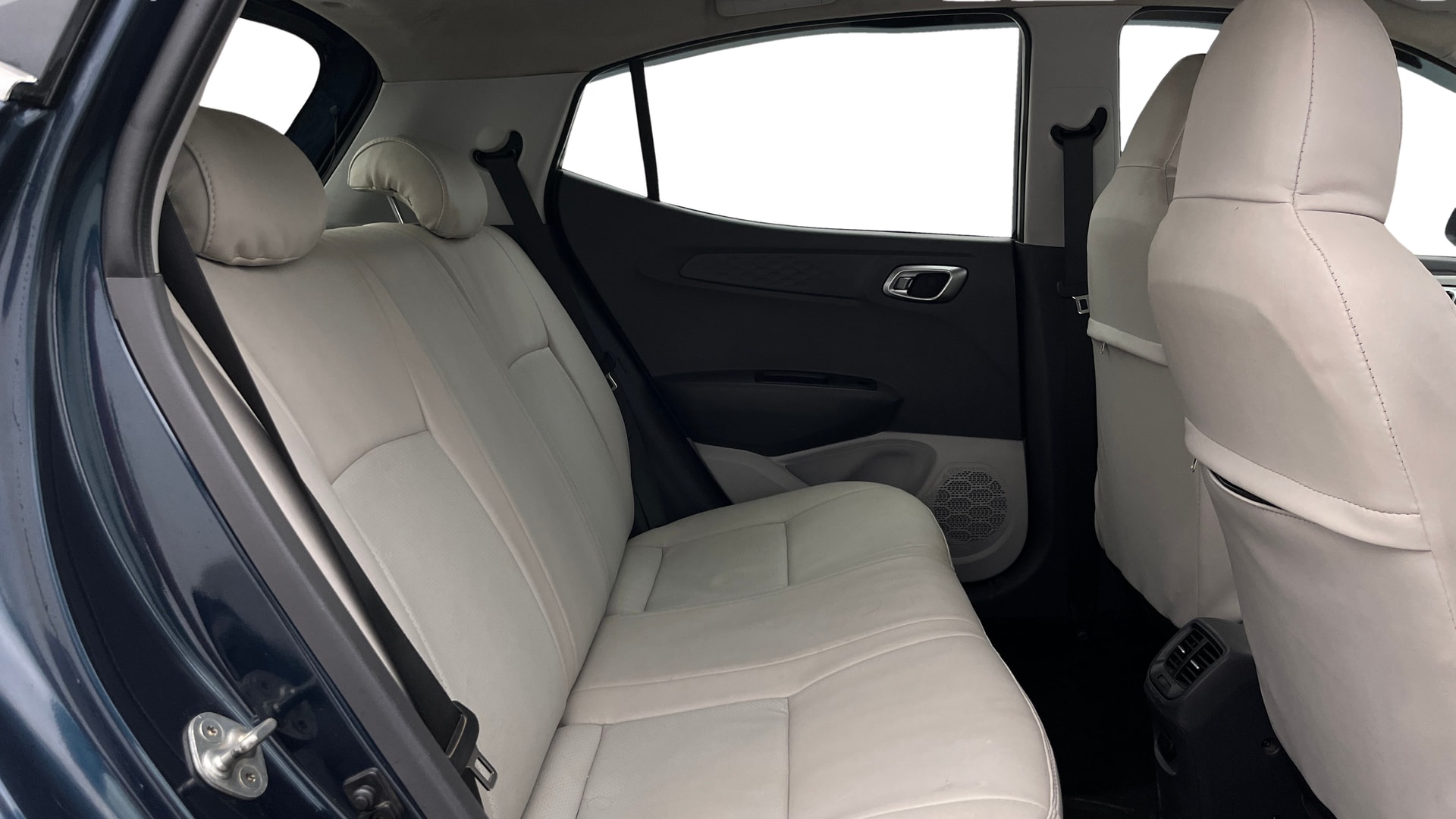 View 2021 Hyundai Grand i10 Nios Asta Petrol AMT Image 35 Used 2021 Hyundai Grand i10 Nios Asta Petrol AMT Image 35