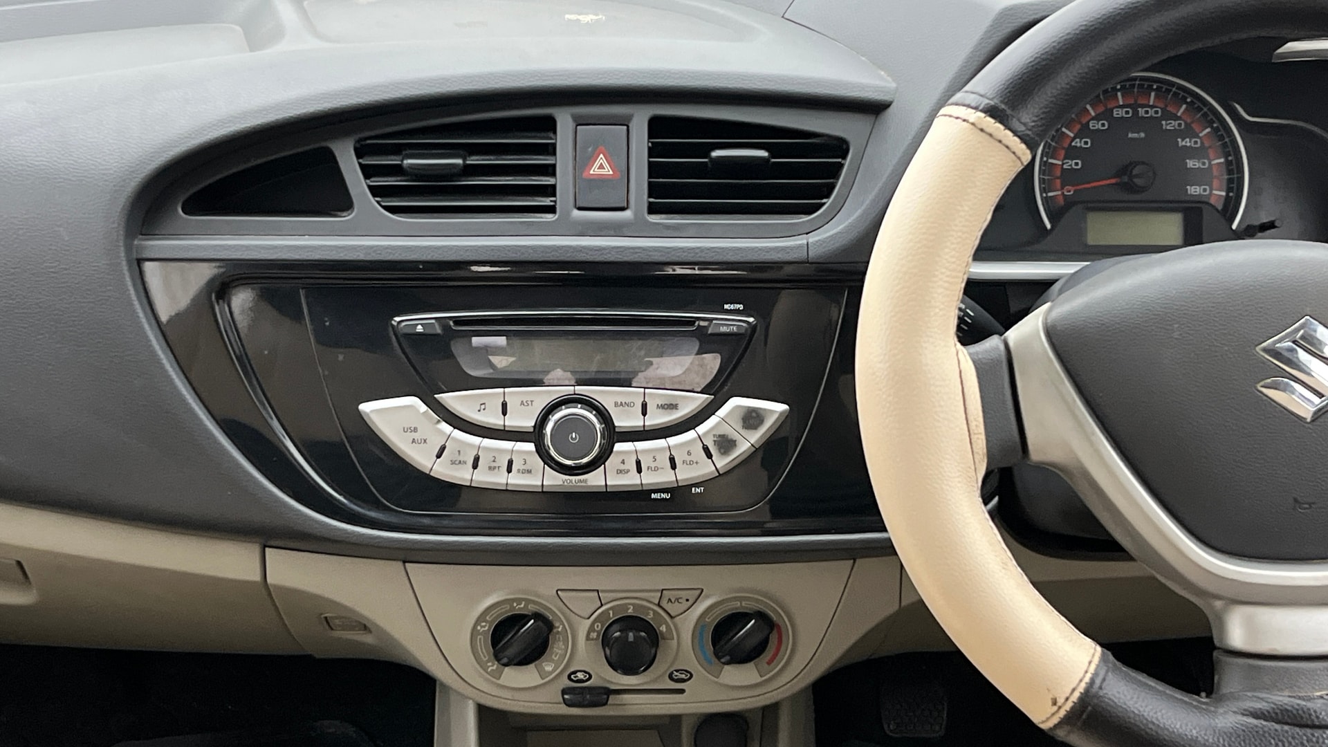 View 2016 Maruti Suzuki Alto K10 LX Image 17 Used 2016 Maruti Suzuki Alto K10 LX Image 17