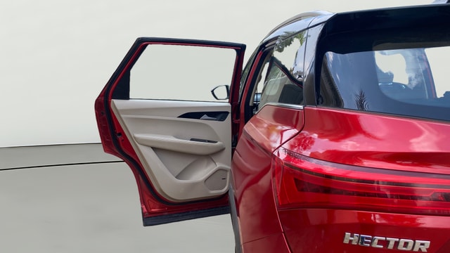 View MG Hector Image 15 Used MG Hector Image 15