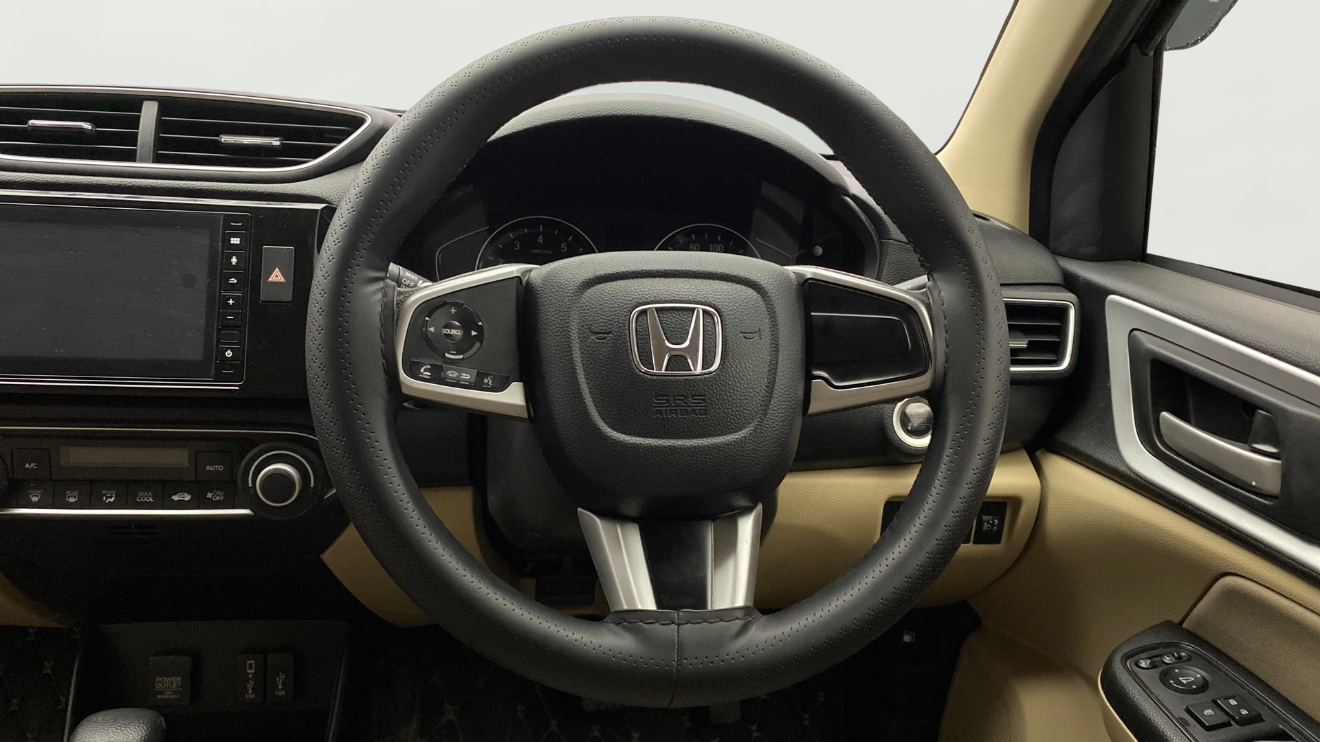 View 2022 Honda Amaze E MT Petrol BS IV Image 20 Used 2022 Honda Amaze E MT Petrol BS IV Image 20
