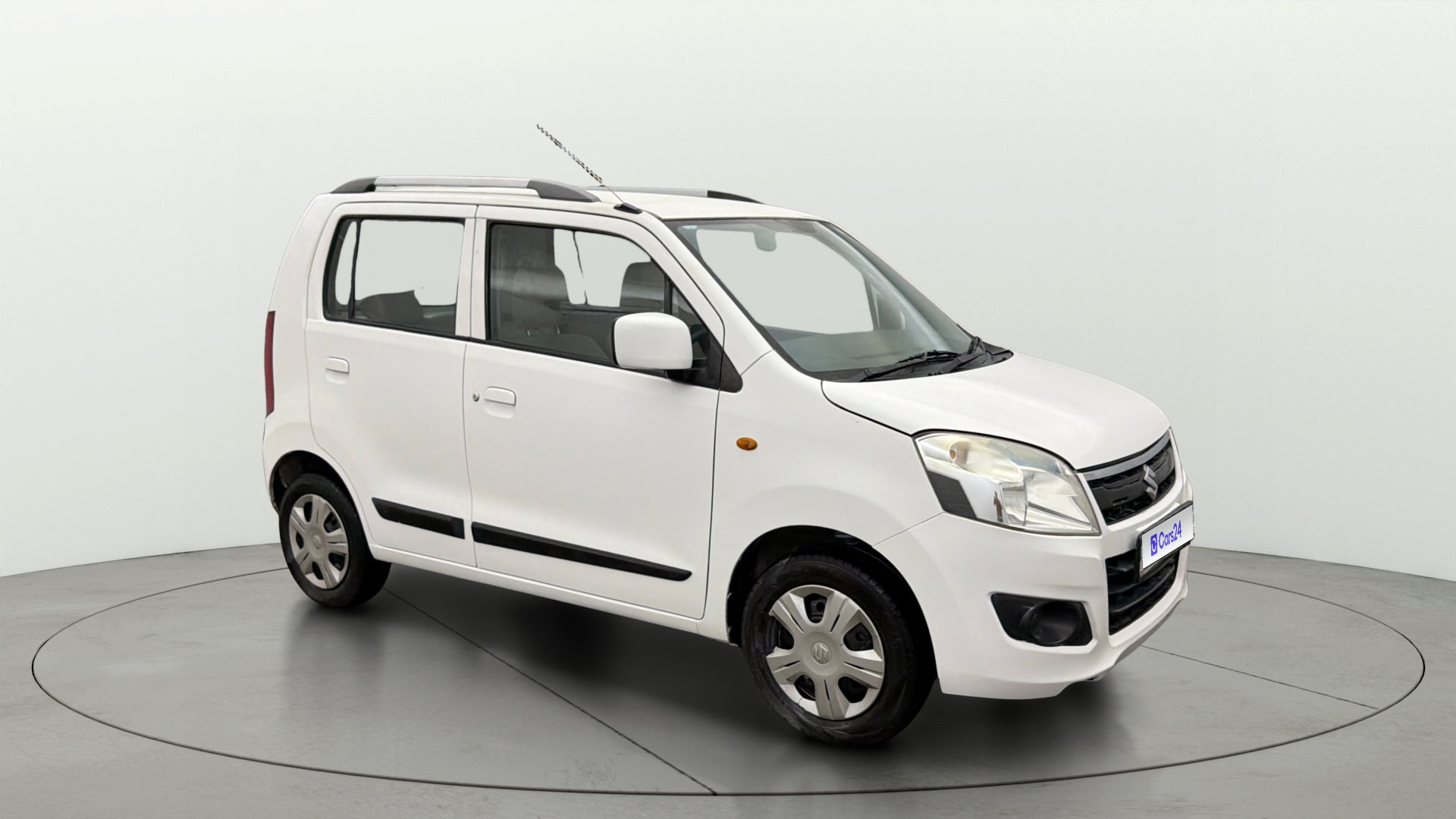View 2017 Maruti Suzuki 1000 Base Variant Image 35 Used 2017 Maruti Suzuki 1000 Base Variant Image 35