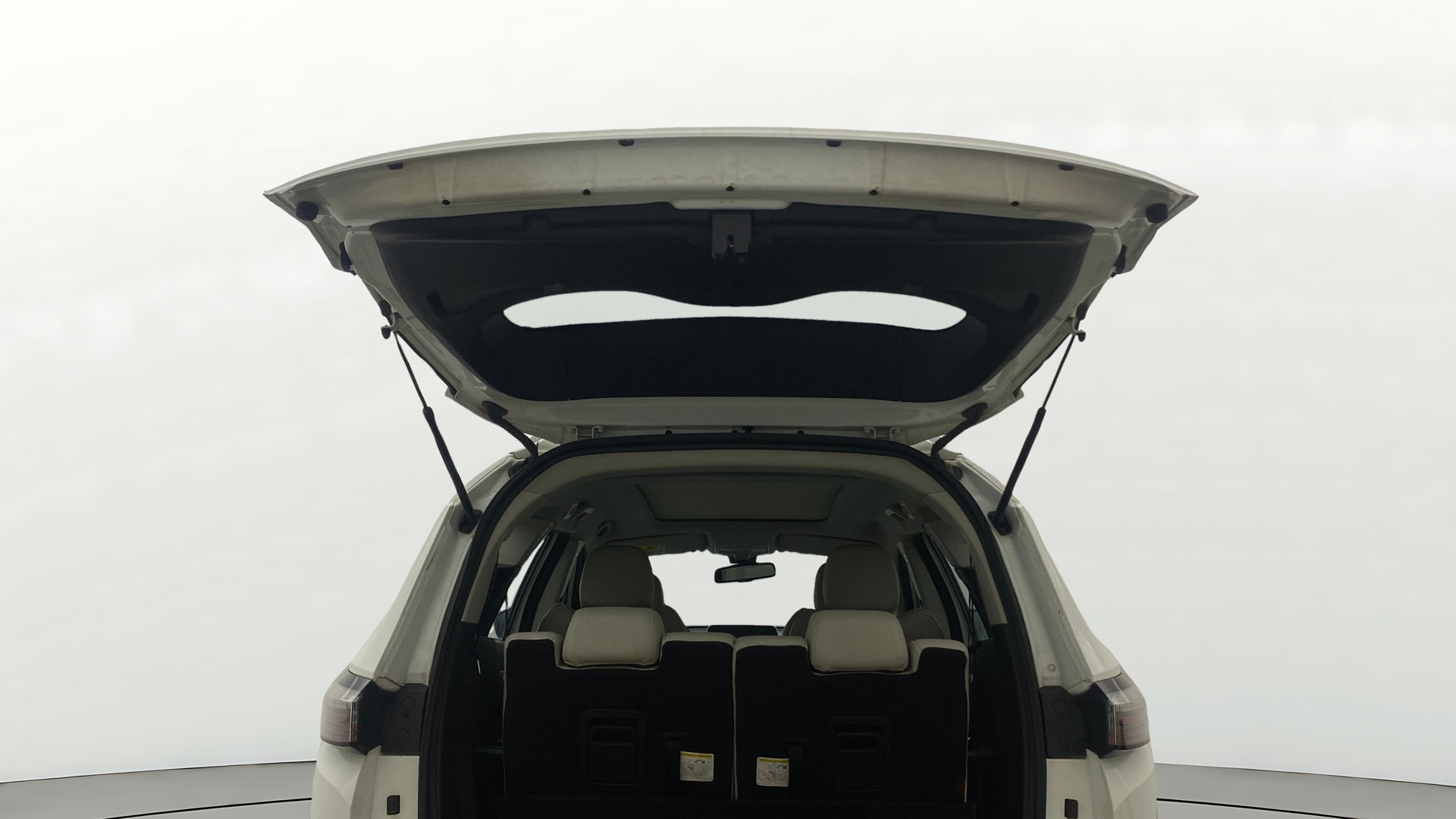 View 2022 Tata Safari XZ Plus 6S Image 33 Used 2022 Tata Safari XZ Plus 6S Image 33