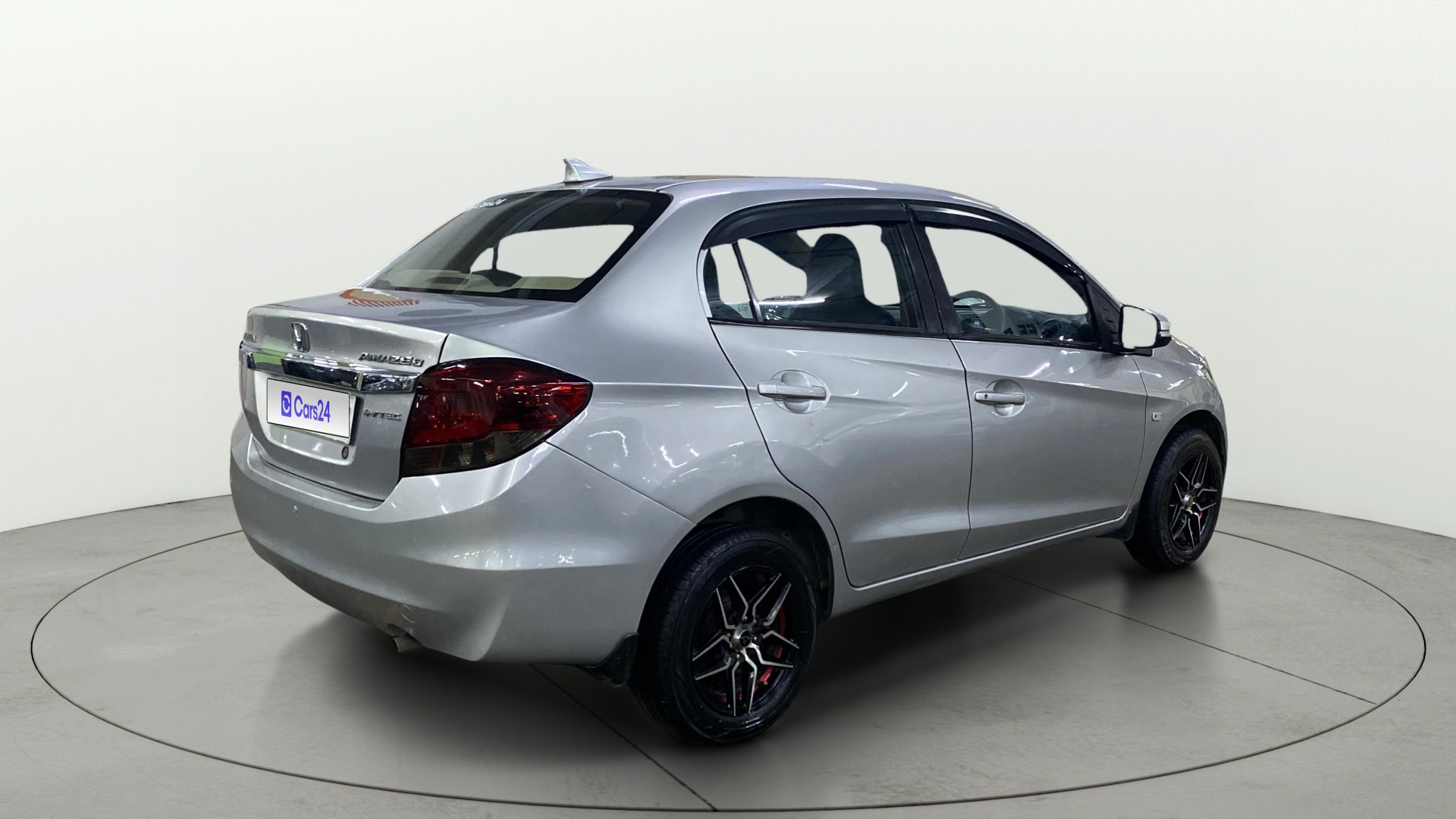 View 2015 Honda Amaze E MT Petrol BS IV Image 42 Used 2015 Honda Amaze E MT Petrol BS IV Image 42