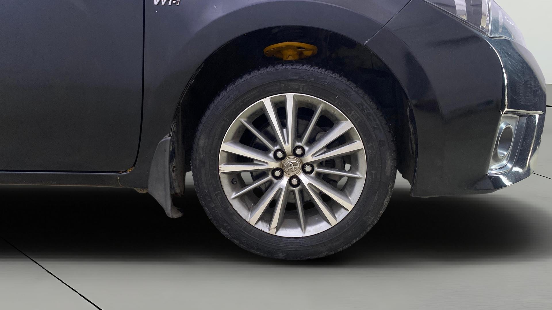 View 2015 Toyota Corolla Altis 1.8 VL AT Image 40 Used 2015 Toyota Corolla Altis 1.8 VL AT Image 40