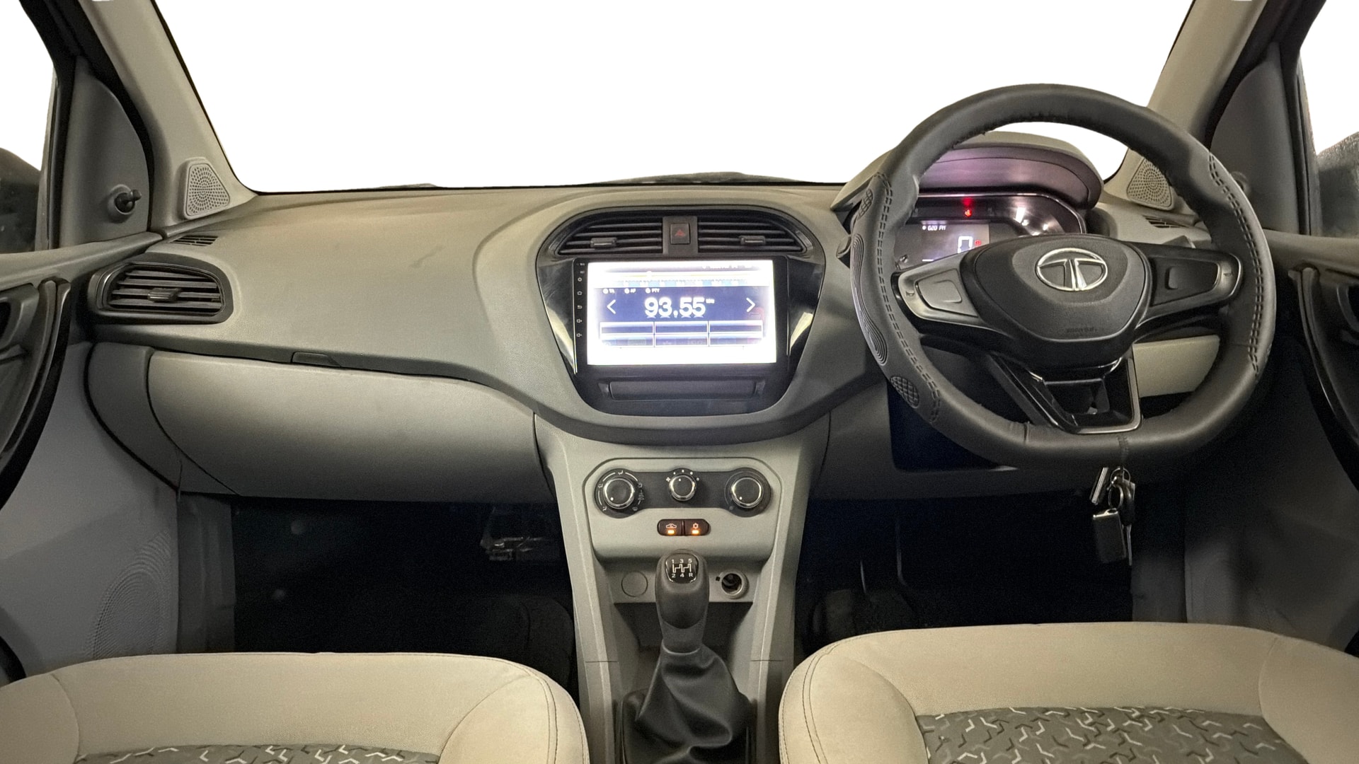 View 2022 Tata Tigor XE Diesel Image 15 Used 2022 Tata Tigor XE Diesel Image 15