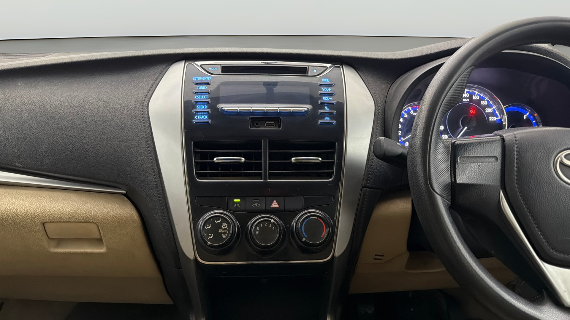 View 2019 Toyota Yaris J MT Image 17 Used 2019 Toyota Yaris J MT Image 17