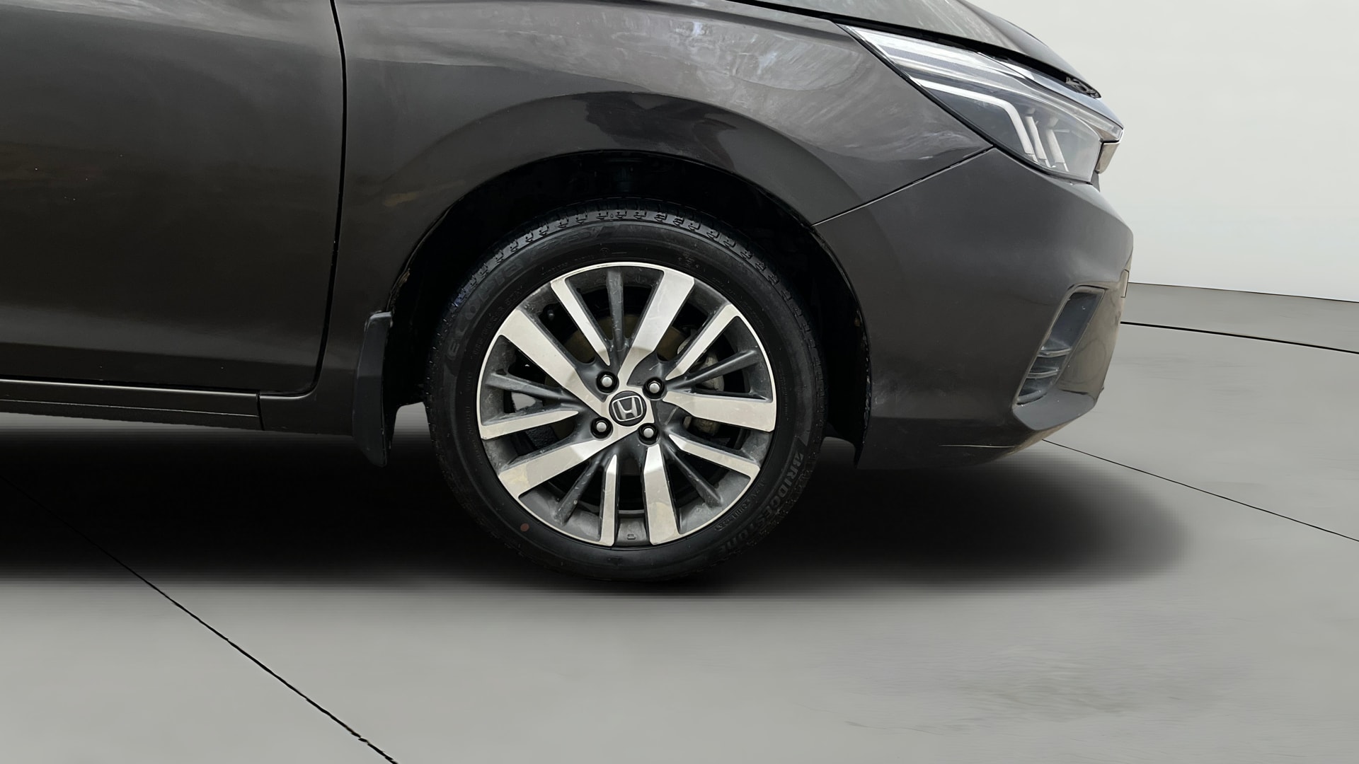 View 2022 Honda City ZX MT Diesel Anniversary Edition Image 43 Used 2022 Honda City ZX MT Diesel Anniversary Edition Image 43
