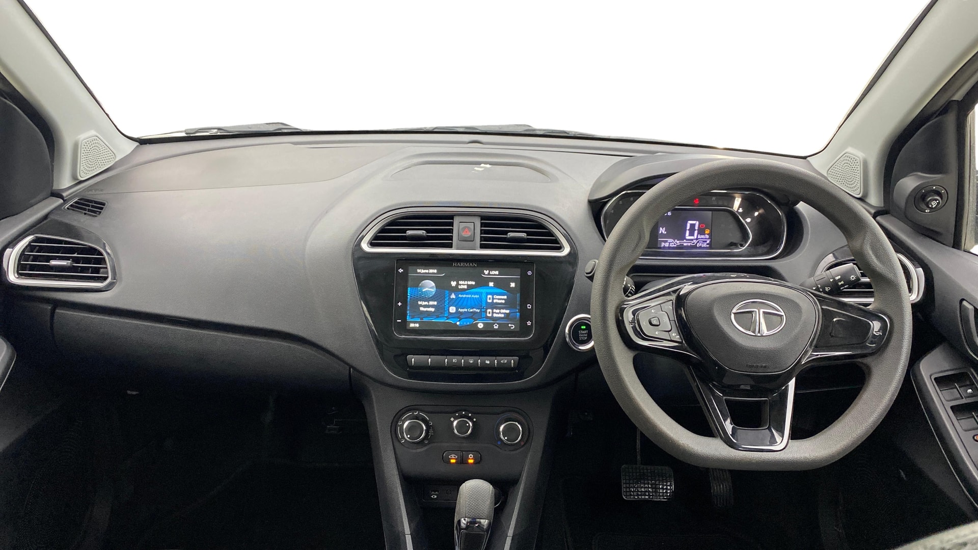 View 2023 Tata Tiago NRG XZ Revotron AMT Image 15 Used 2023 Tata Tiago NRG XZ Revotron AMT Image 15