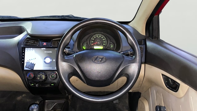 View Hyundai EON Image 20 Used Hyundai EON Image 20