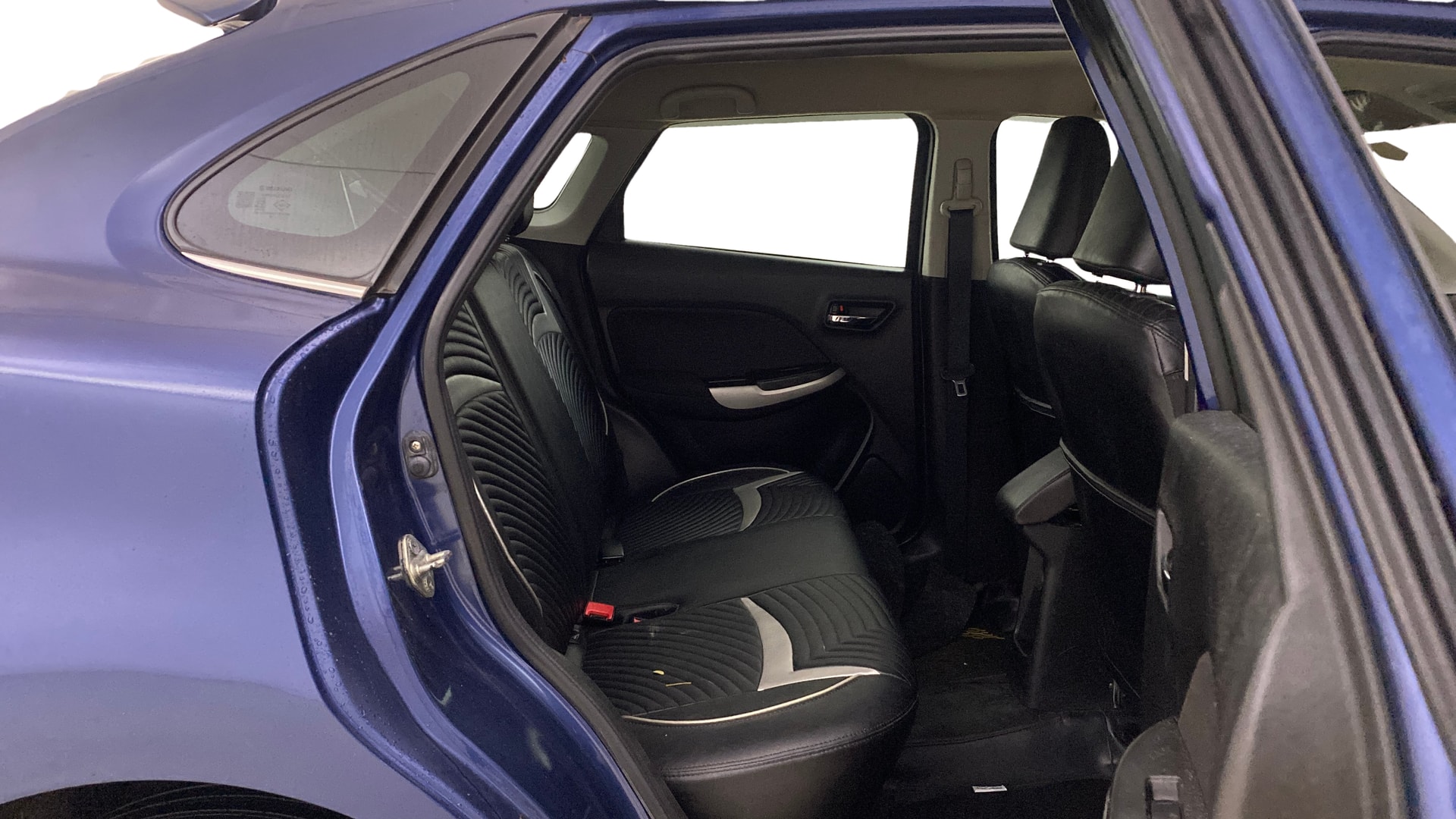 View 2018 Maruti Suzuki 1000 Base Variant Image 29 Used 2018 Maruti Suzuki 1000 Base Variant Image 29