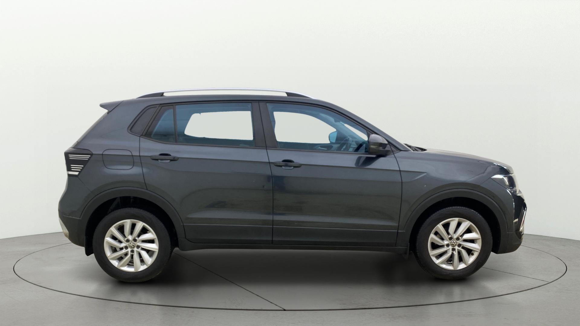 View 2022 Volkswagen Taigun 1.0 TSI Highline AT Image 28 Used 2022 Volkswagen Taigun 1.0 TSI Highline AT Image 28