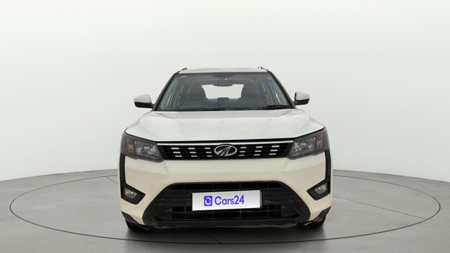 View Mahindra XUV300 Image 1 Used Mahindra XUV300 Image 1