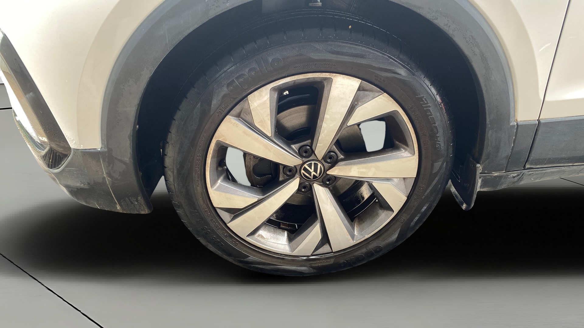 View 2023 Volkswagen Taigun 1.0 TSI Topline AT Image 30 Used 2023 Volkswagen Taigun 1.0 TSI Topline AT Image 30
