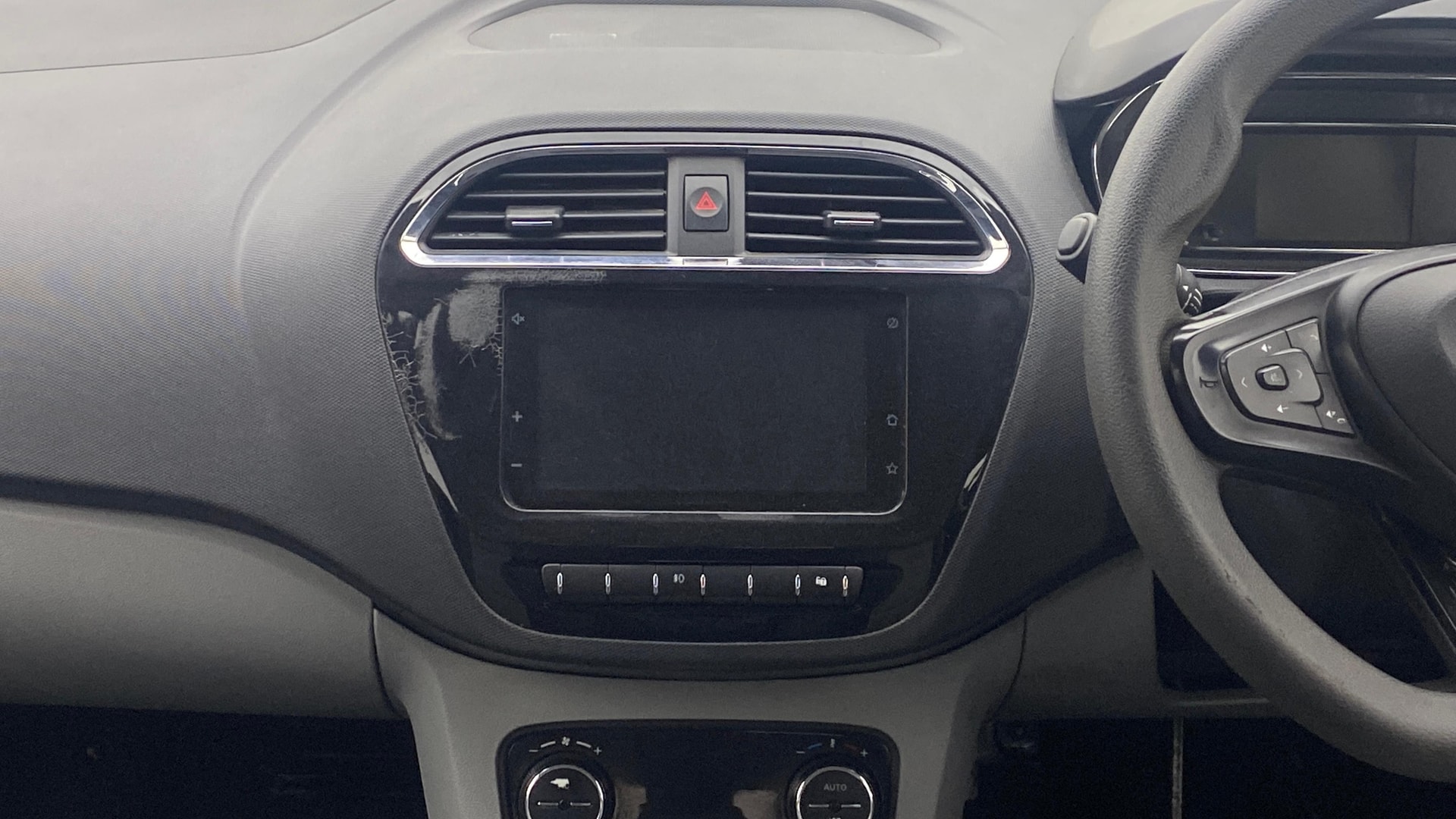Used 2020 Tata Tiago Used 2020 Tata Tiago