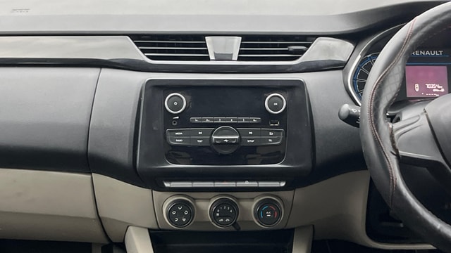 View Renault Triber Image 18 Used Renault Triber Image 18