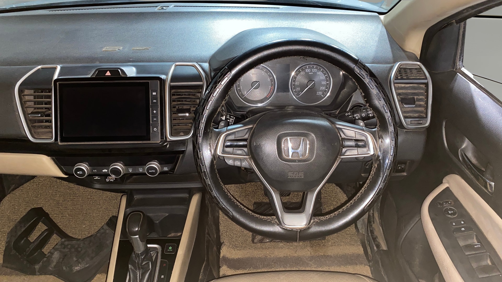 View 2020 Honda City ZX MT Diesel Anniversary Edition Image 21 Used 2020 Honda City ZX MT Diesel Anniversary Edition Image 21