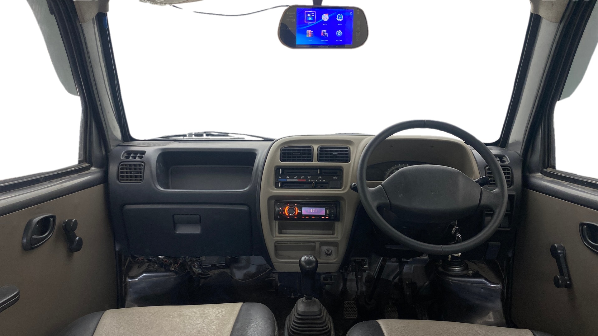 View 2016 Maruti Suzuki 1000 Base Variant Image 16 Used 2016 Maruti Suzuki 1000 Base Variant Image 16