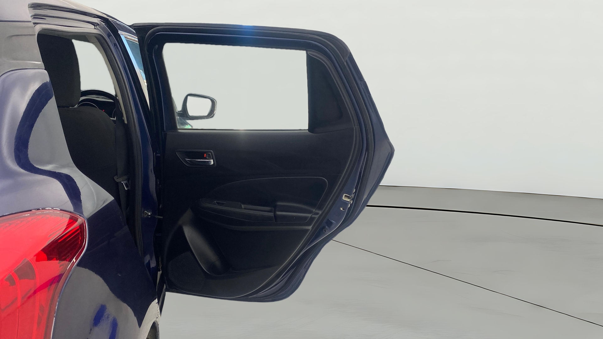 View 2019 Maruti Suzuki 1000 Base Variant Image 7 Used 2019 Maruti Suzuki 1000 Base Variant Image 7