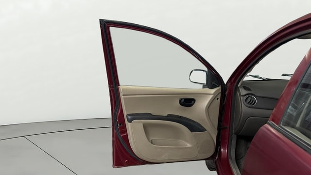 View Hyundai i10 Image 30 Used Hyundai i10 Image 30