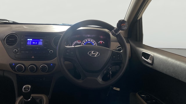 View Hyundai Grand i10 Image 20 Used Hyundai Grand i10 Image 20
