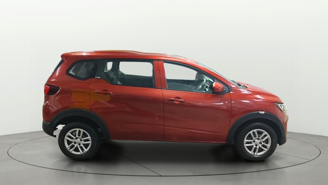 View Renault Triber Image 8 Used Renault Triber Image 8