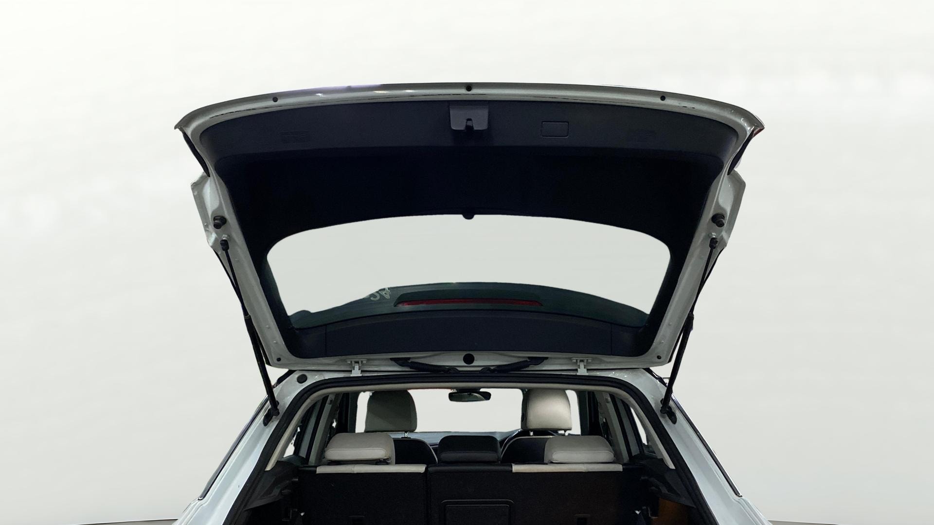 View 2021 Volkswagen T-Roc 1.5 TSI Image 30 Used 2021 Volkswagen T-Roc 1.5 TSI Image 30